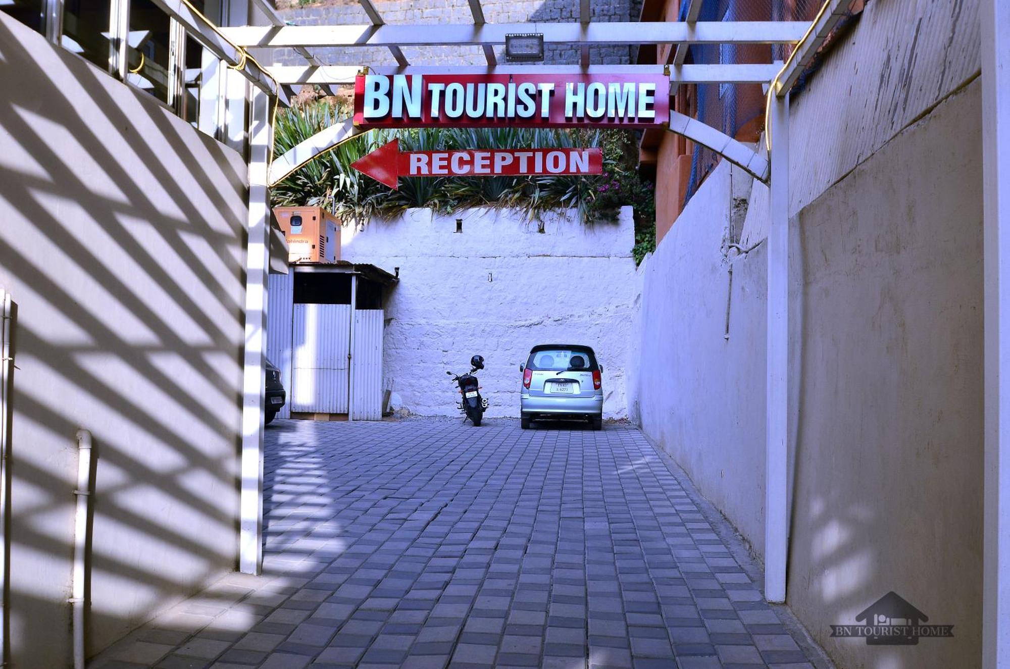 Bn Tourist Home Ooty Exterior photo