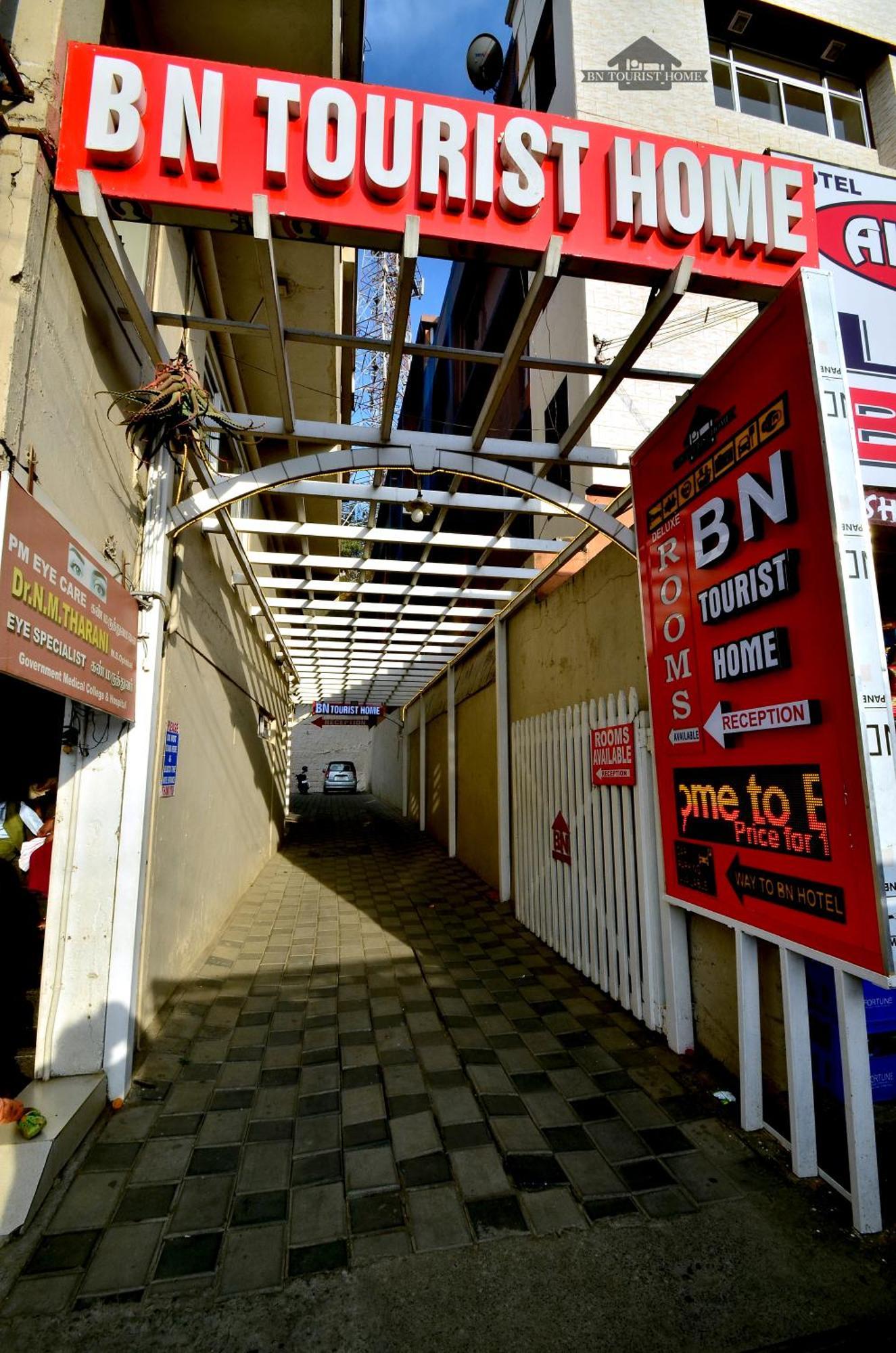 Bn Tourist Home Ooty Exterior photo