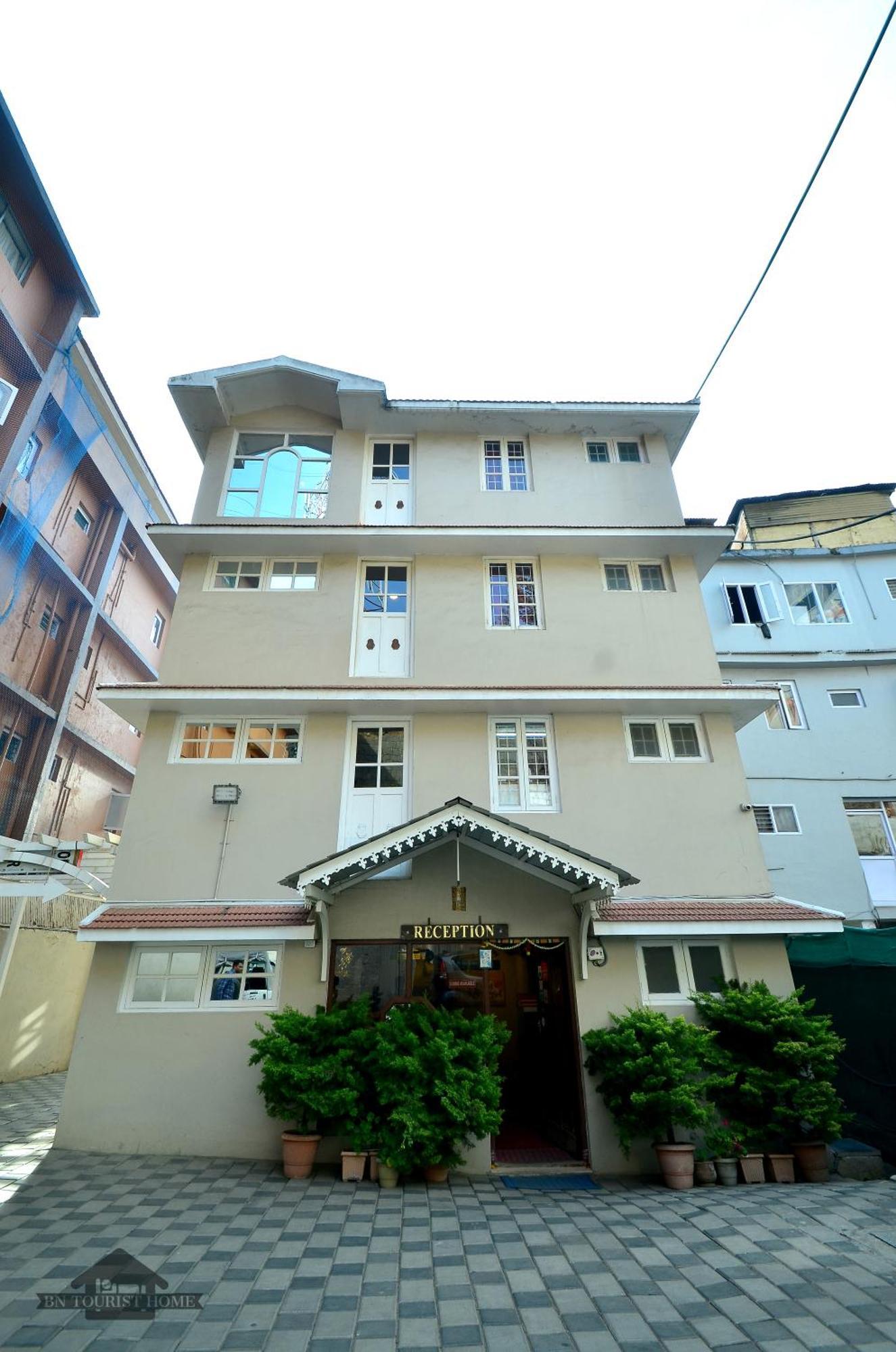 Bn Tourist Home Ooty Exterior photo